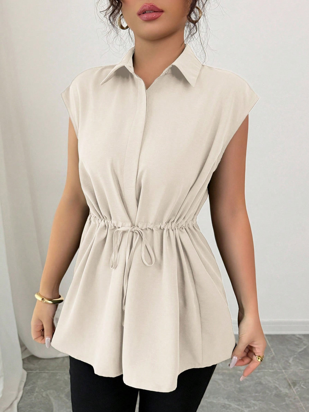 Women's Solid Polo Collar Short Sleeve Button-Front Top