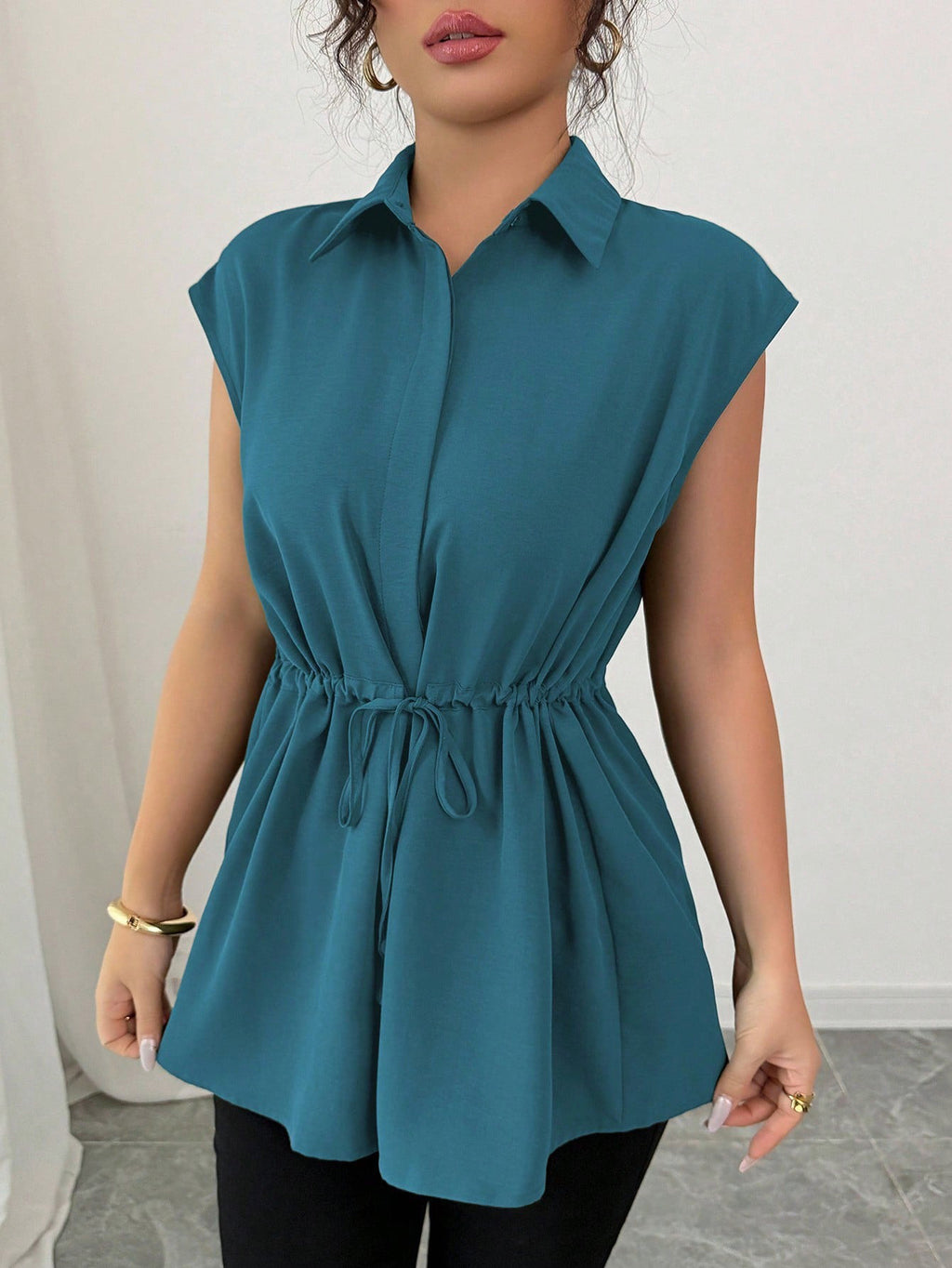Women's Solid Polo Collar Short Sleeve Button-Front Top
