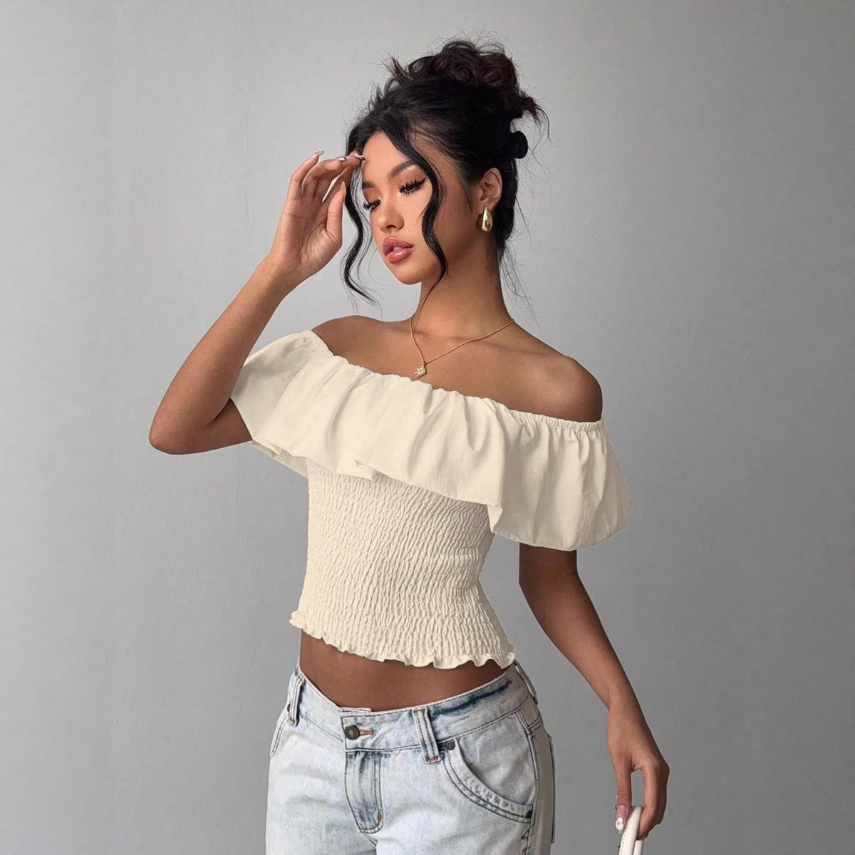 Women's Fitted Off-Shoulder Top with Defined Waist