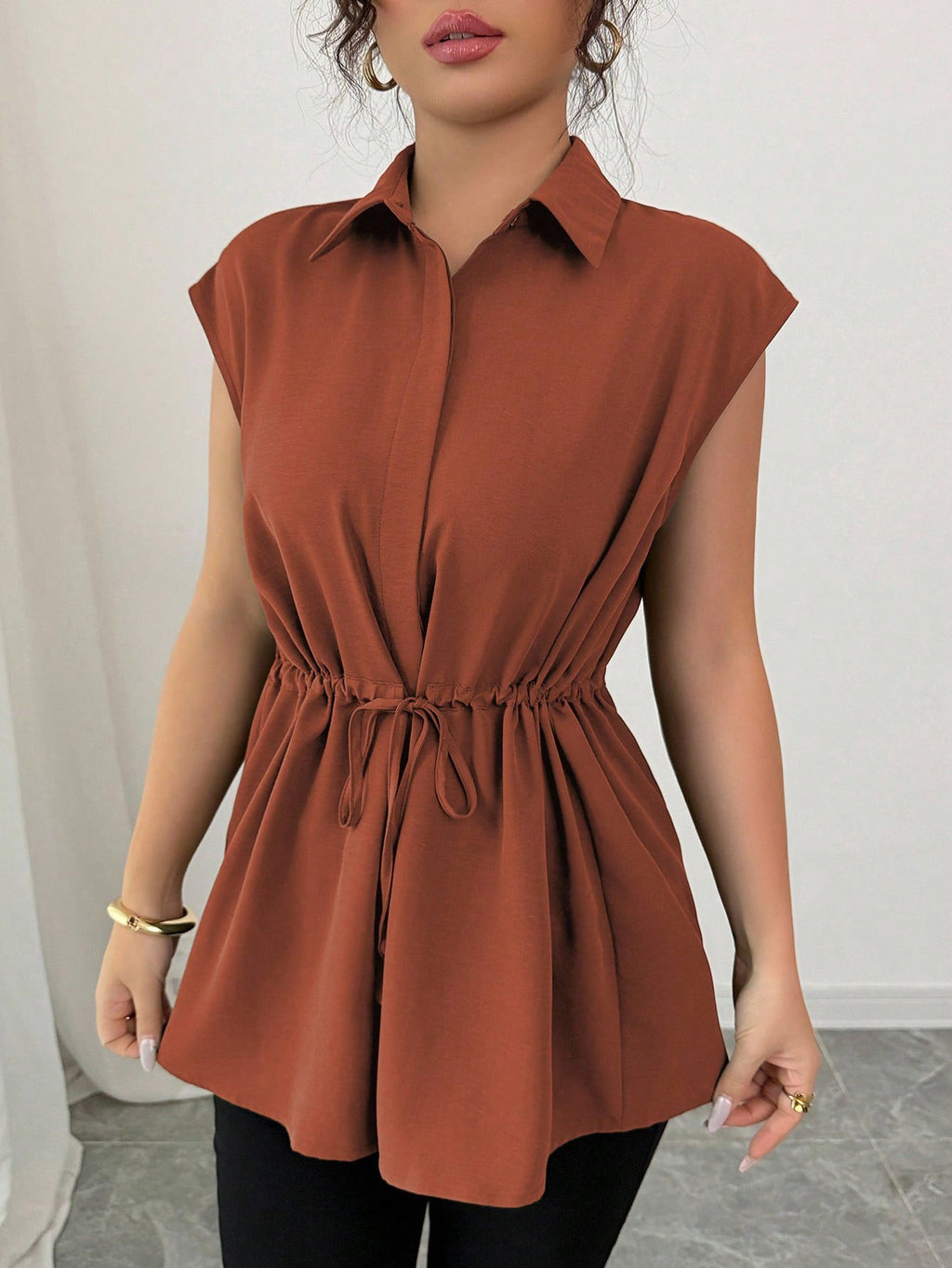 Women's Solid Polo Collar Short Sleeve Button-Front Top